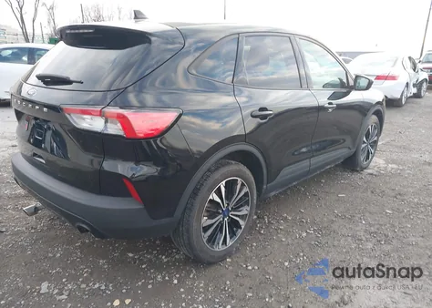2022 Ford Escape Se z USA, uszkodzony, nr VIN 1FMCU0G66NUB89650